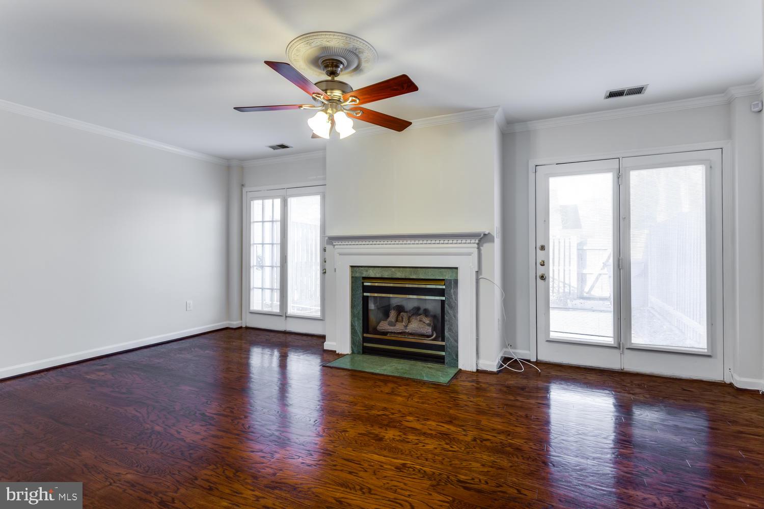 HICKORY RIDGE LA PLATA - Residential