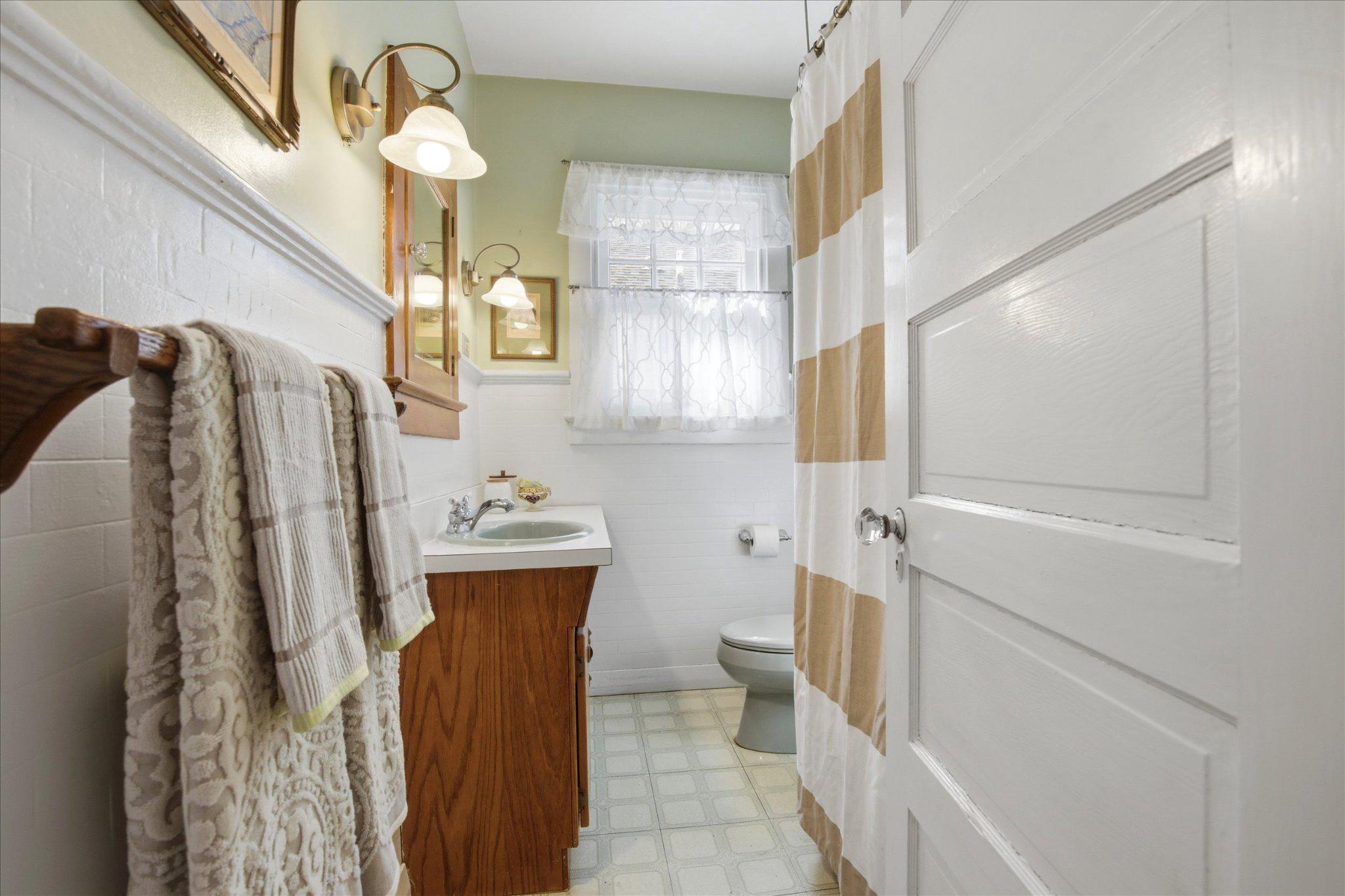 GLENSIDE - Residential