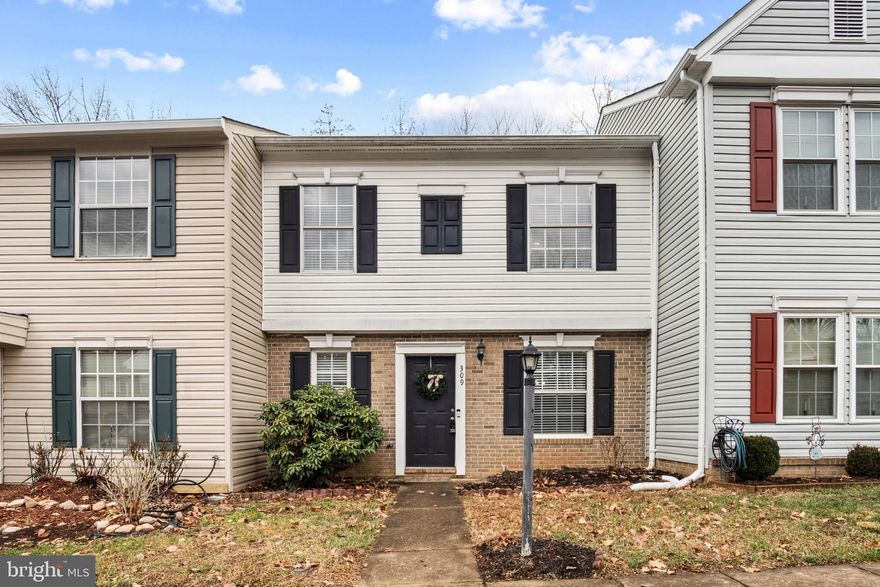 Welcome to this charming two-bedroom, one-and-a-half-bath townhouse. Highly sought after Potomac Hills location with convenient commute to Quantico & I95. Just off of US1. Close to Shopping, Medical. Easy ride to Fredericksburg and DC. Commuter lots and VRE nearby. This two-level home features a welcoming living area with plenty of natural light. Upstairs, you'll find two spacious bedrooms, providing comfortable retreats after a long day. The full bathroom is conveniently located near the bedrooms, while a half-bath on the main level adds to the convenience for guests. Outside, there is a small patio area, perfect for enjoying your morning coffee or unwinding in the evening. With nearby shopping, dining, and recreational options, this townhouse is an excellent opportunity for anyone looking for a comfortable and convenient living space. Don’t miss your chance to make this your new home!

Potomac Hills offers homeowner's a beautifully maintained neighborhood in which to call home. From our sparkling 8 foot deep swimming pool to our basketball court to our tennis court, we are certain to have an activity to keep you busy! HOA dues include front lawn care service, snow removal from the streets, trash and recycling collection, maintenance and upkeep of the neighborhood amenities.