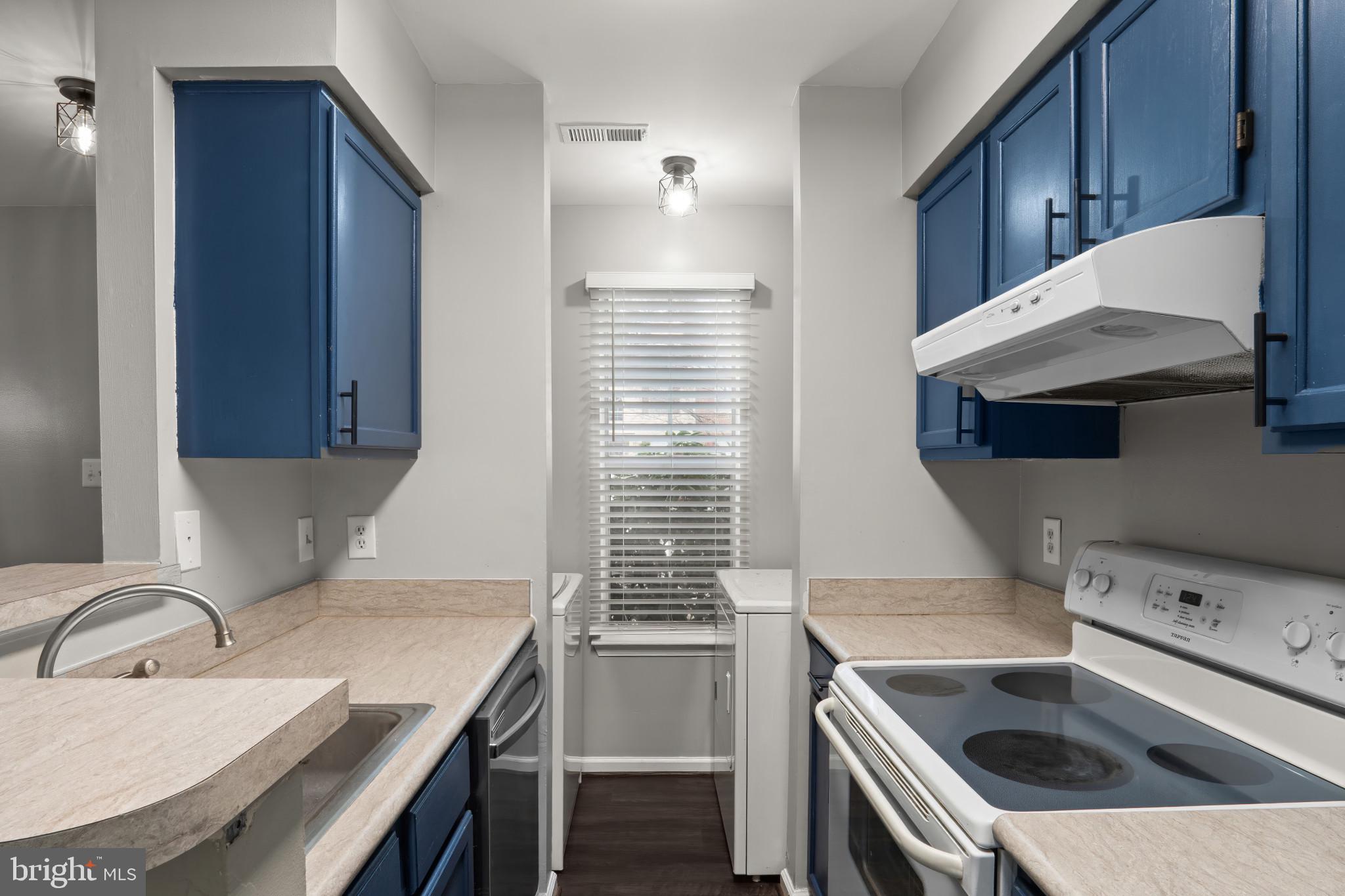 POTOMAC HILLS - Residential