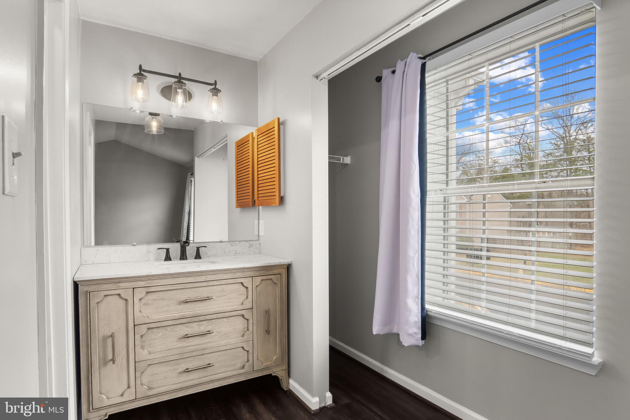 POTOMAC HILLS - Residential