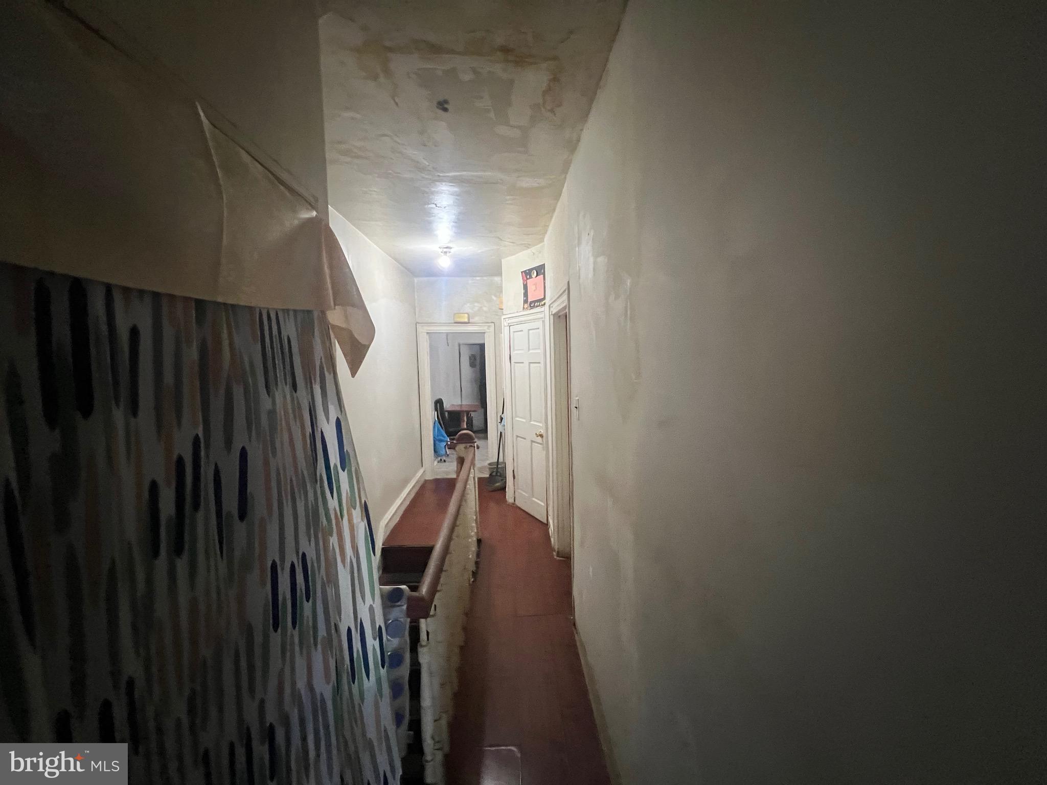 POINT BREEZE - Residential Income