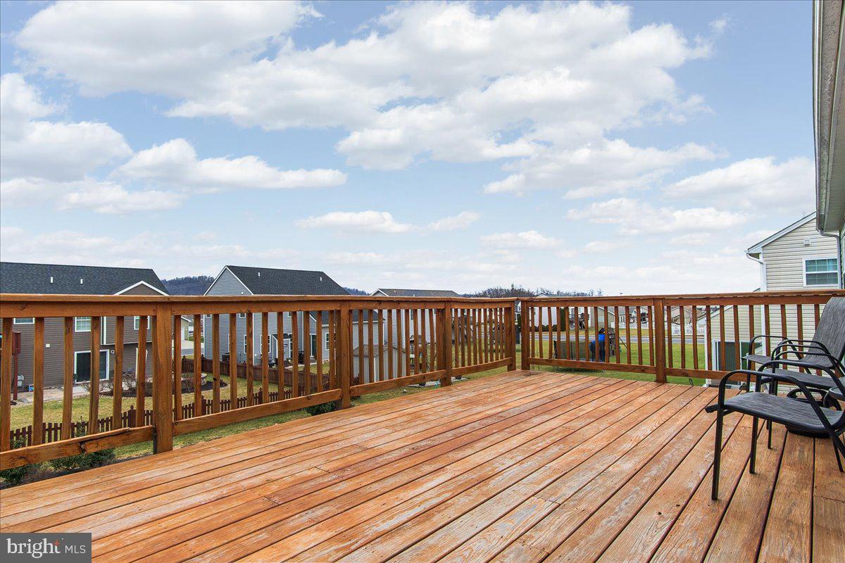 RED HILL - Residential