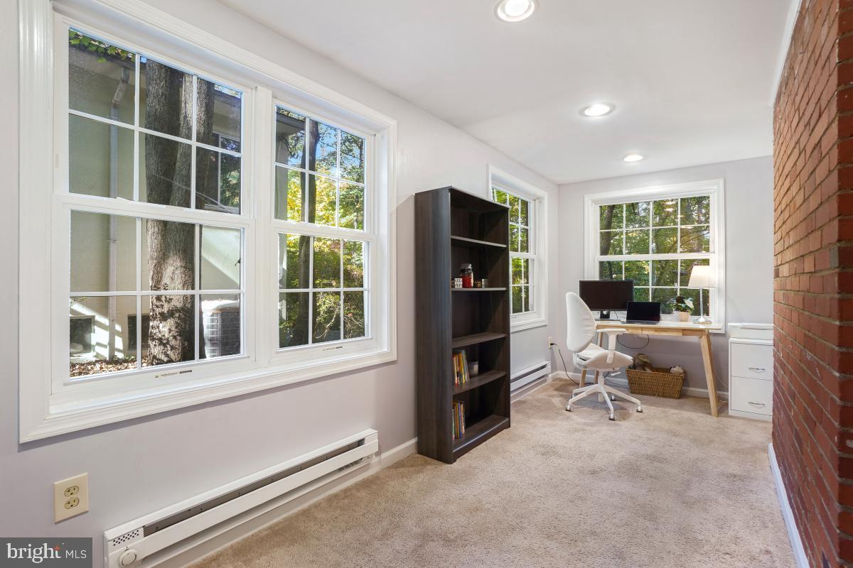 TAKOMA PARK - Residential