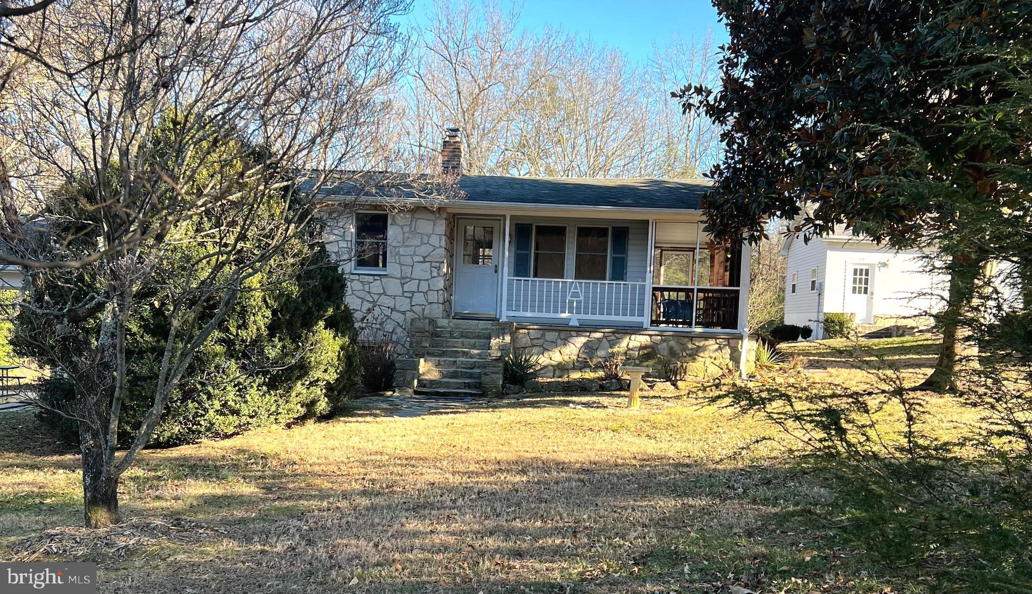 WHITE OAK - Residential Lease