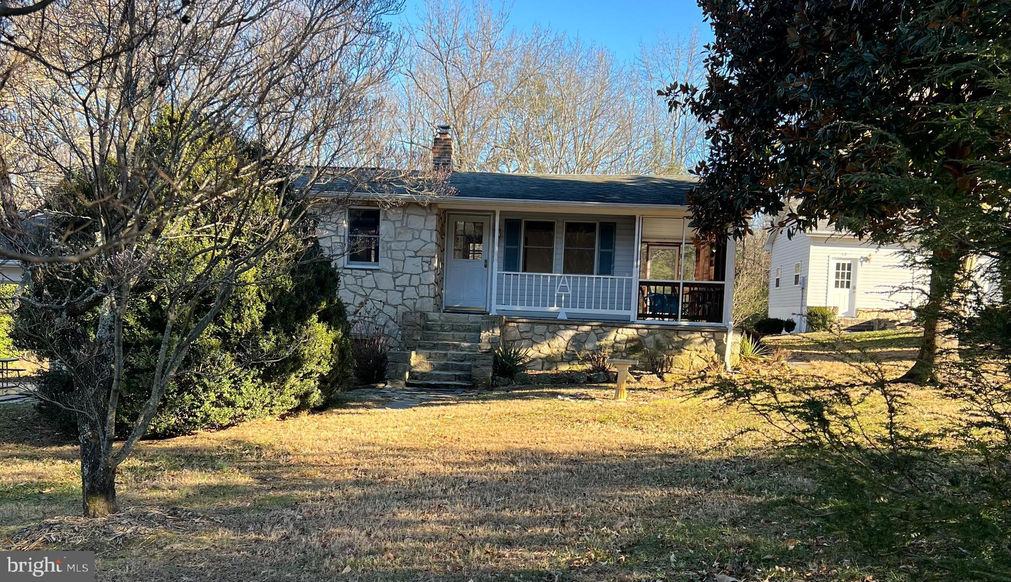 WHITE OAK - Residential Lease