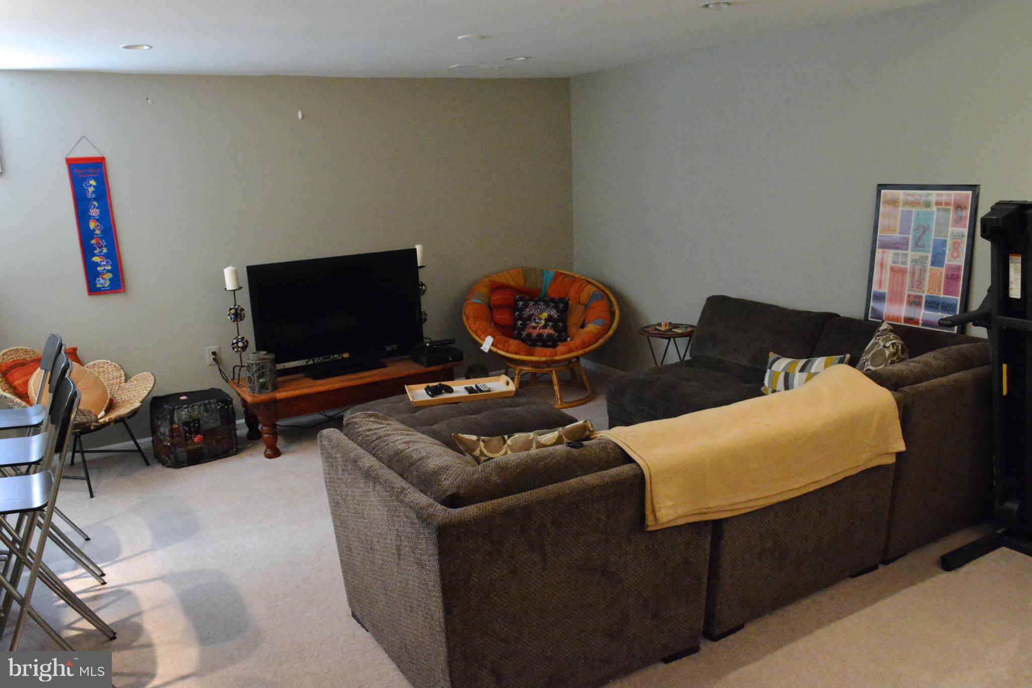 LAKE RIDGE - Residential