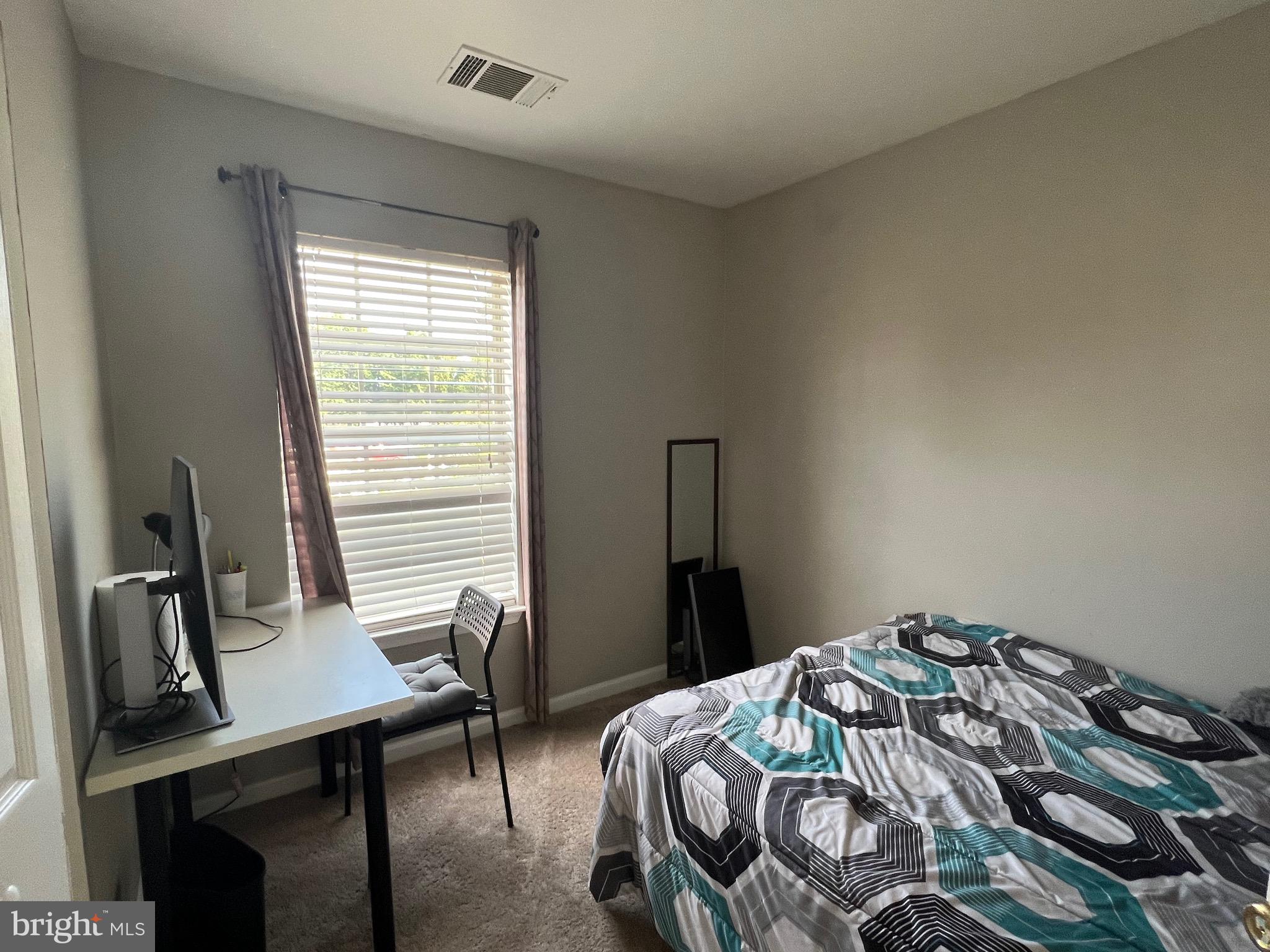 WELLINGTON/CLOVERHILL - Residential