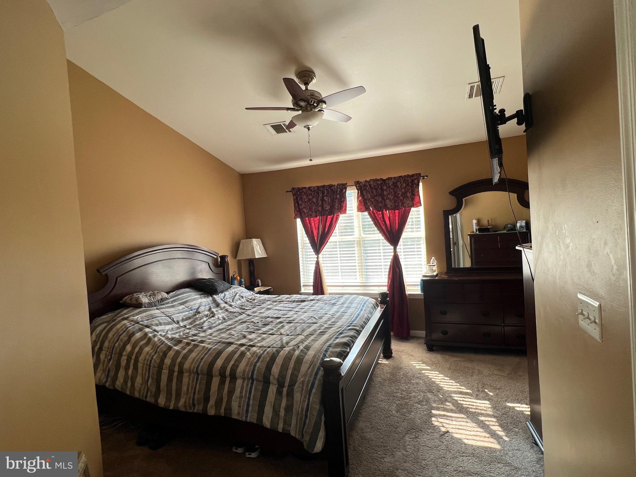 WELLINGTON/CLOVERHILL - Residential