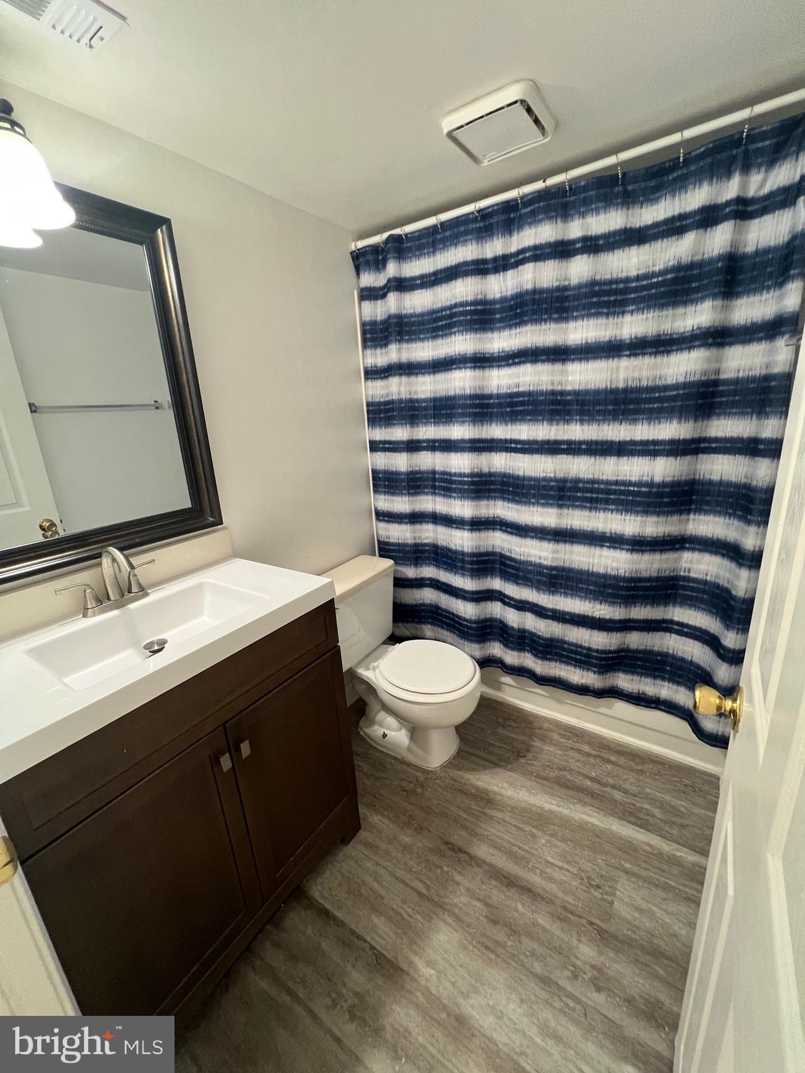 WELLINGTON/CLOVERHILL - Residential