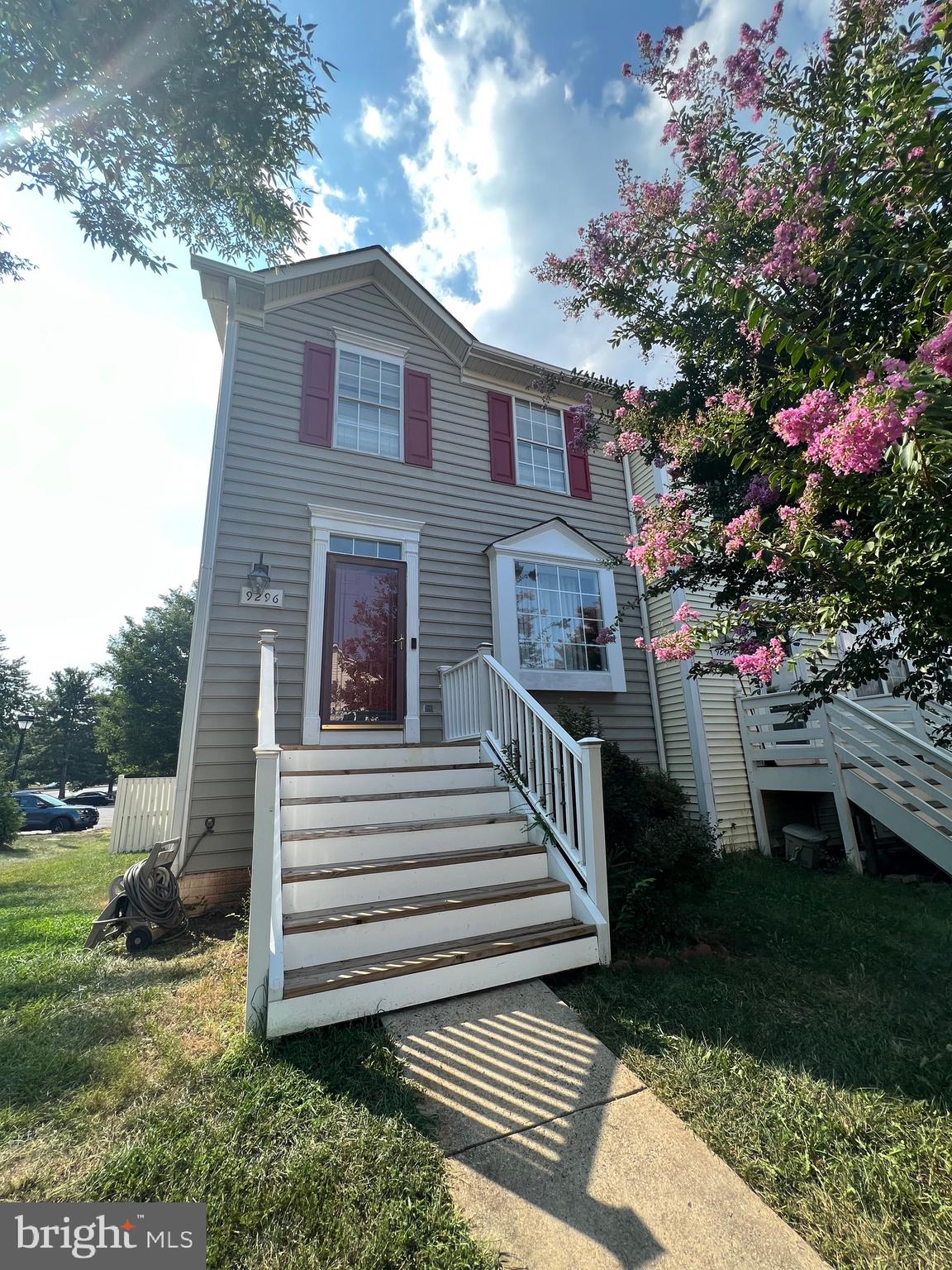 WELLINGTON/CLOVERHILL - Residential