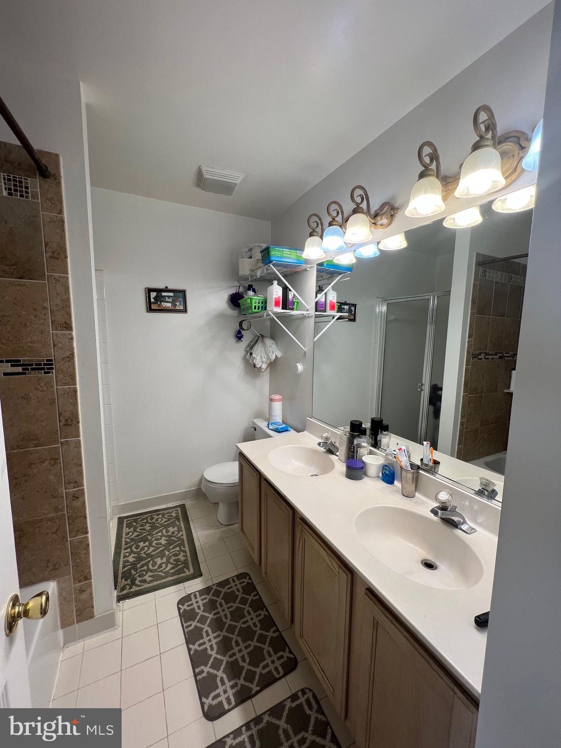 WELLINGTON/CLOVERHILL - Residential