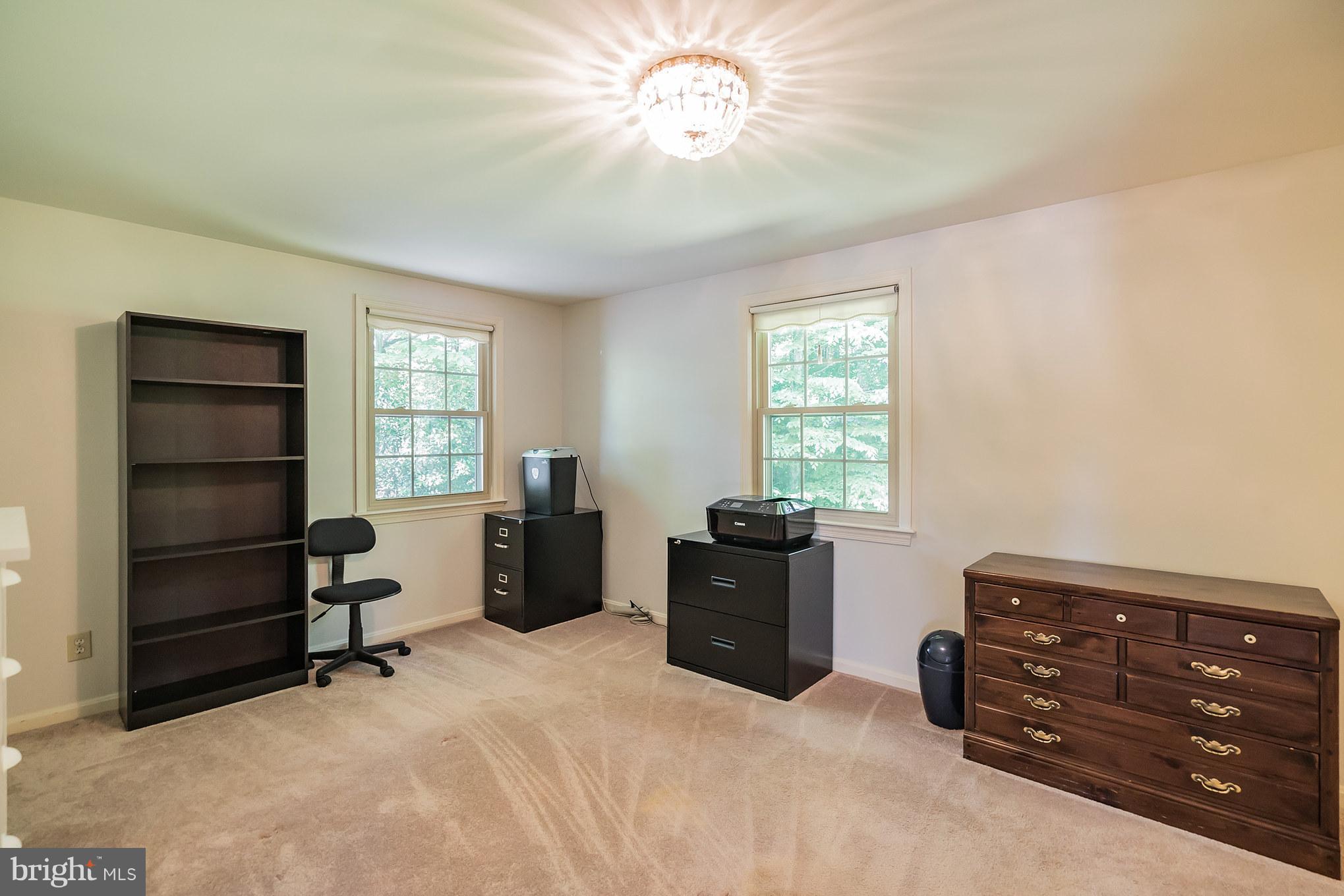 CHAPEL SQUARE - Residential