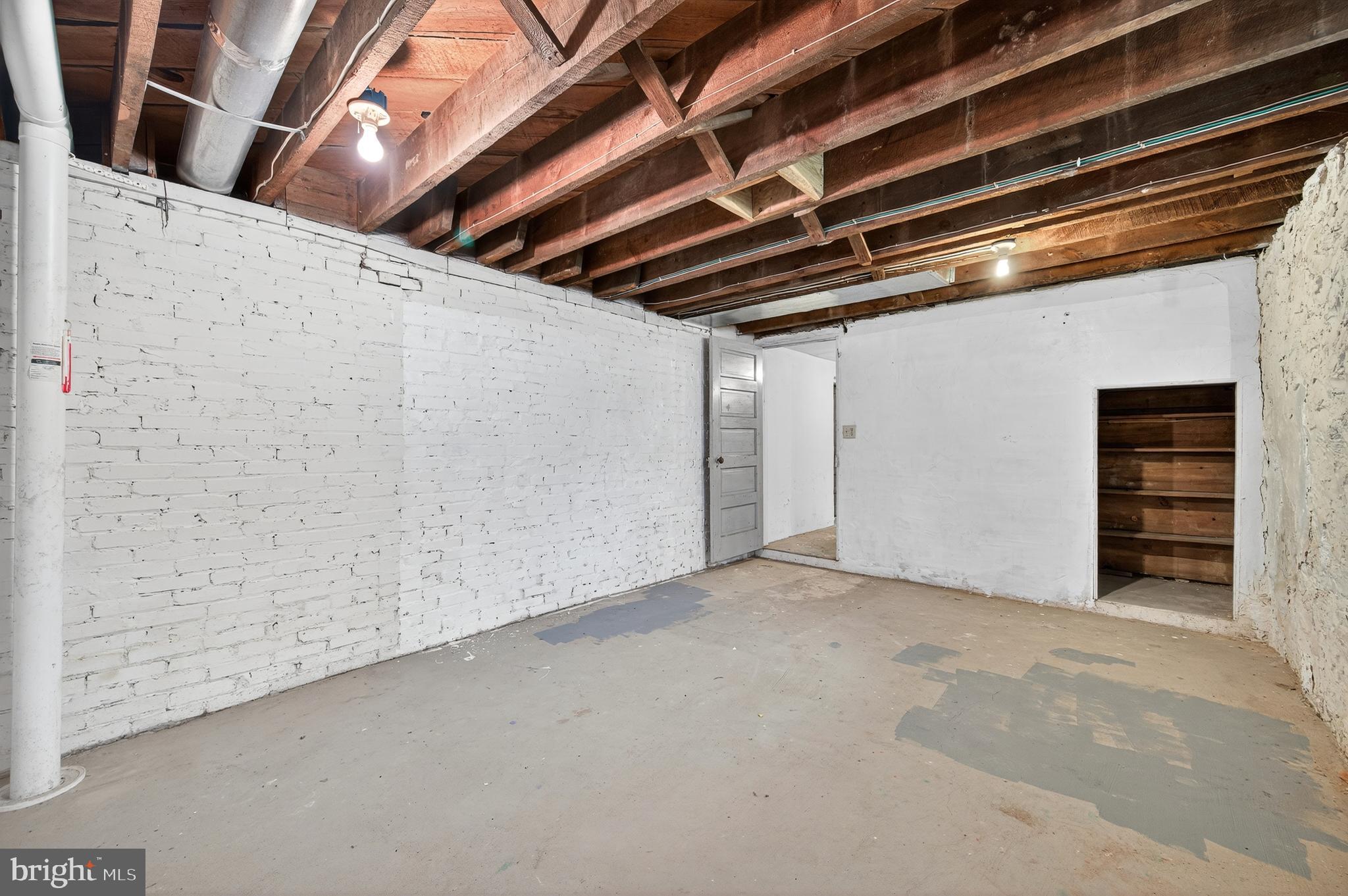 NORTH END - Residential