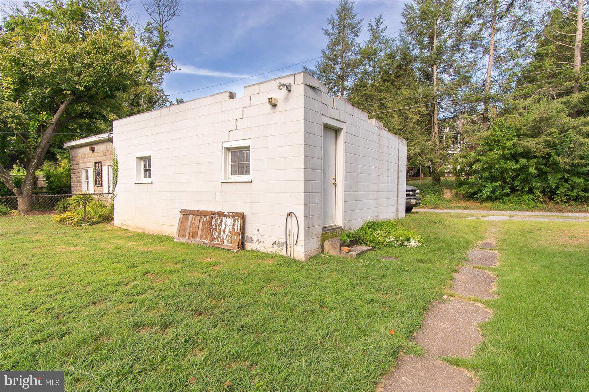 NORTH END - Residential