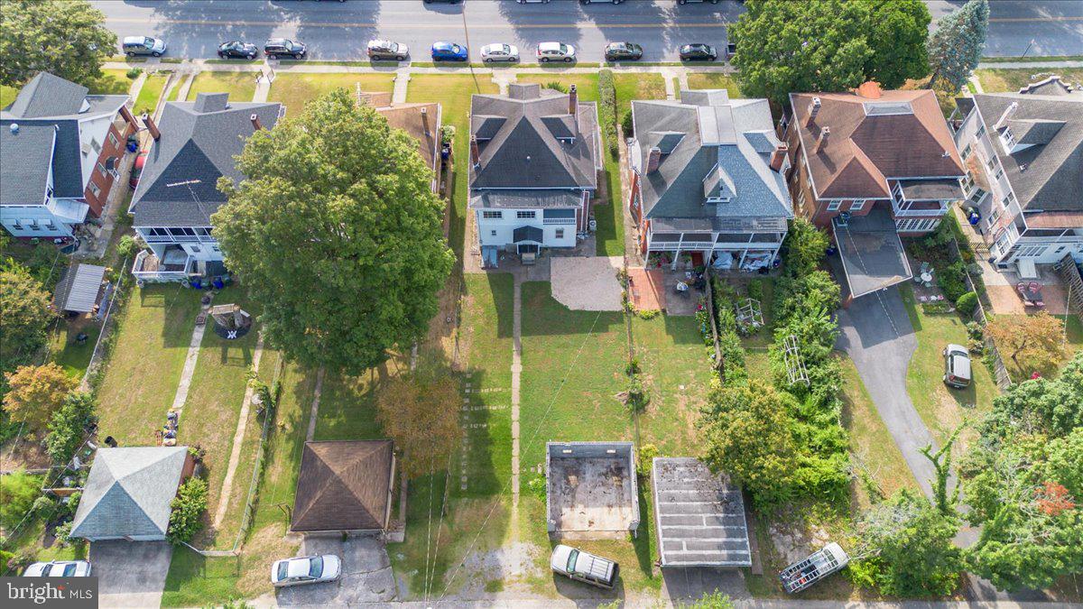 NORTH END - Residential