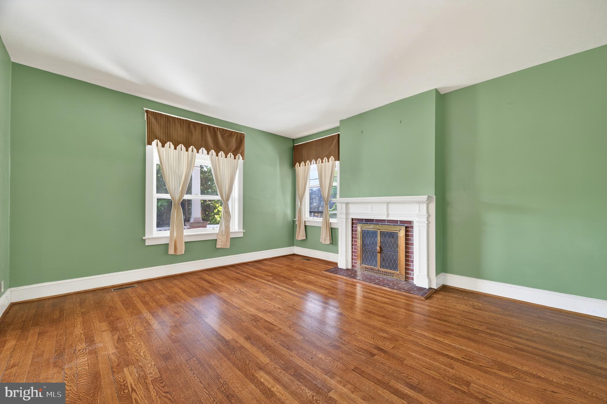 NORTH END - Residential