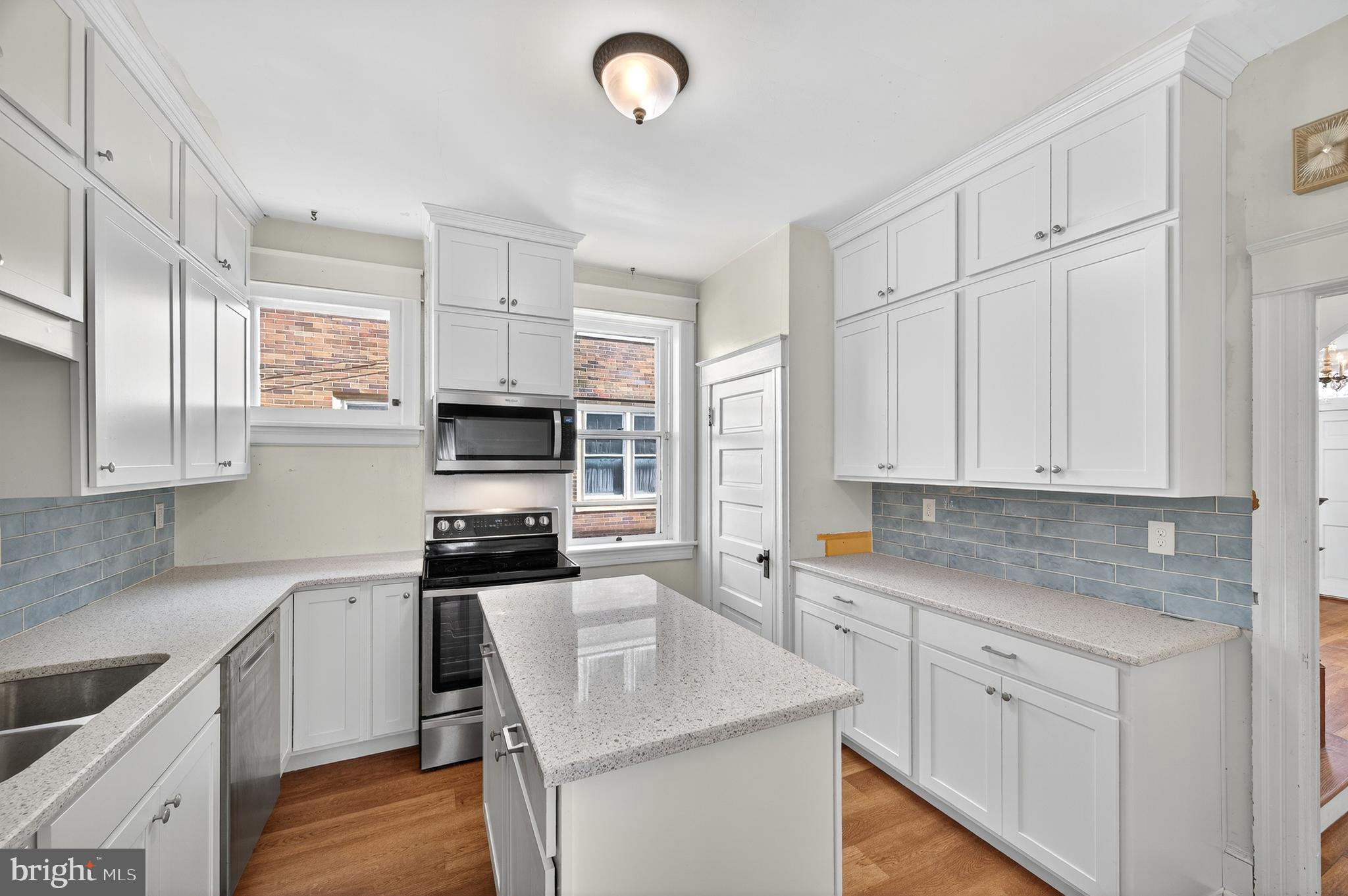 NORTH END - Residential