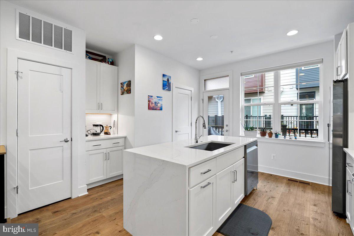 GRAHAM PARK - Residential Lease