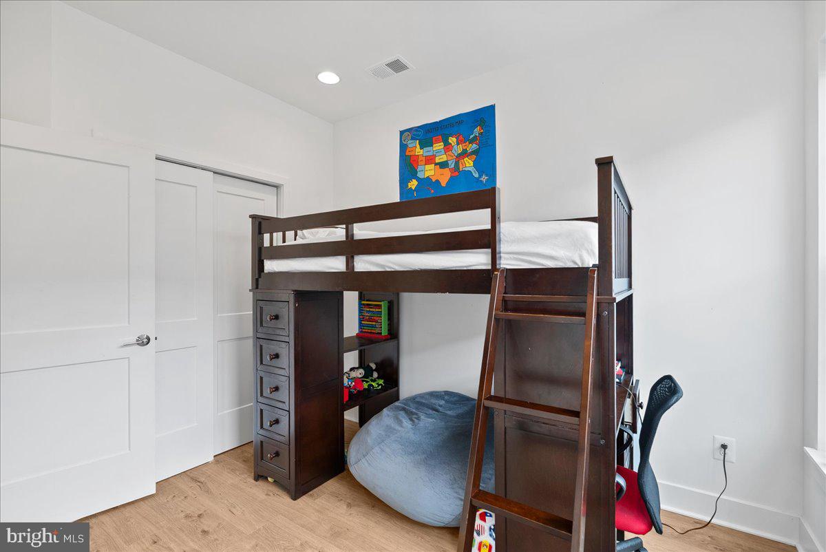 GRAHAM PARK - Residential Lease