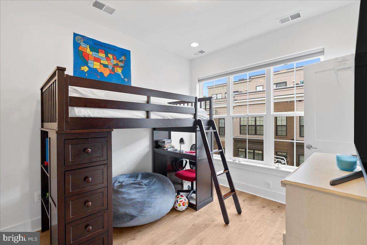 GRAHAM PARK - Residential Lease