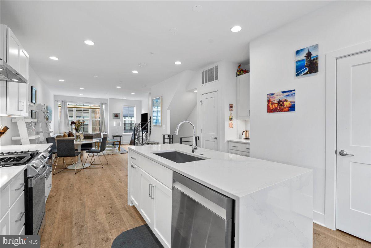 GRAHAM PARK - Residential Lease