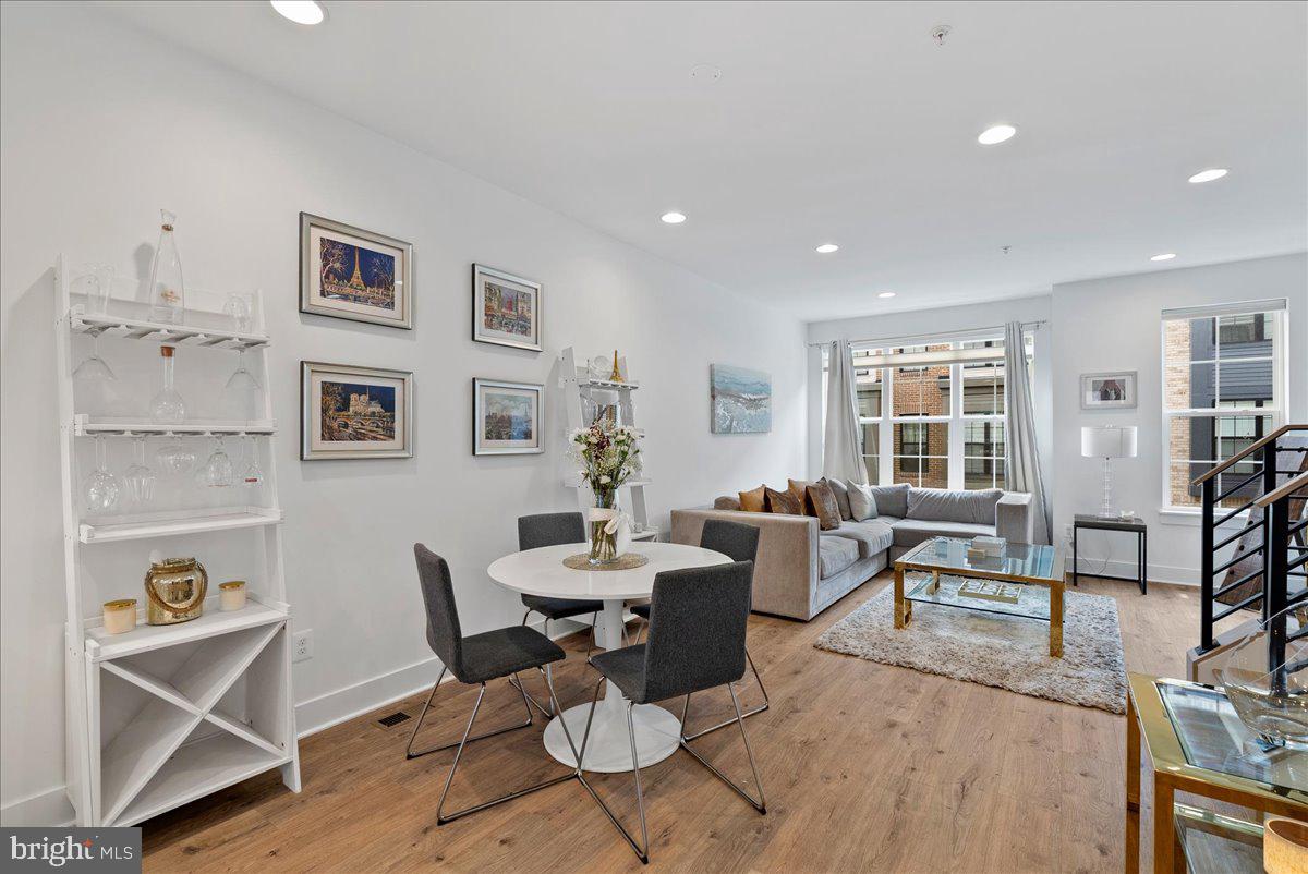 GRAHAM PARK - Residential Lease