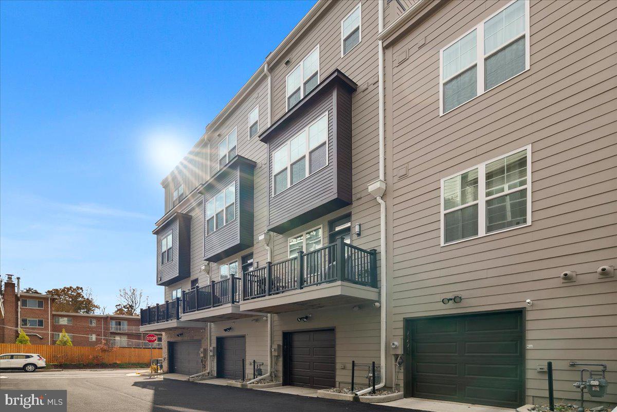 GRAHAM PARK - Residential Lease