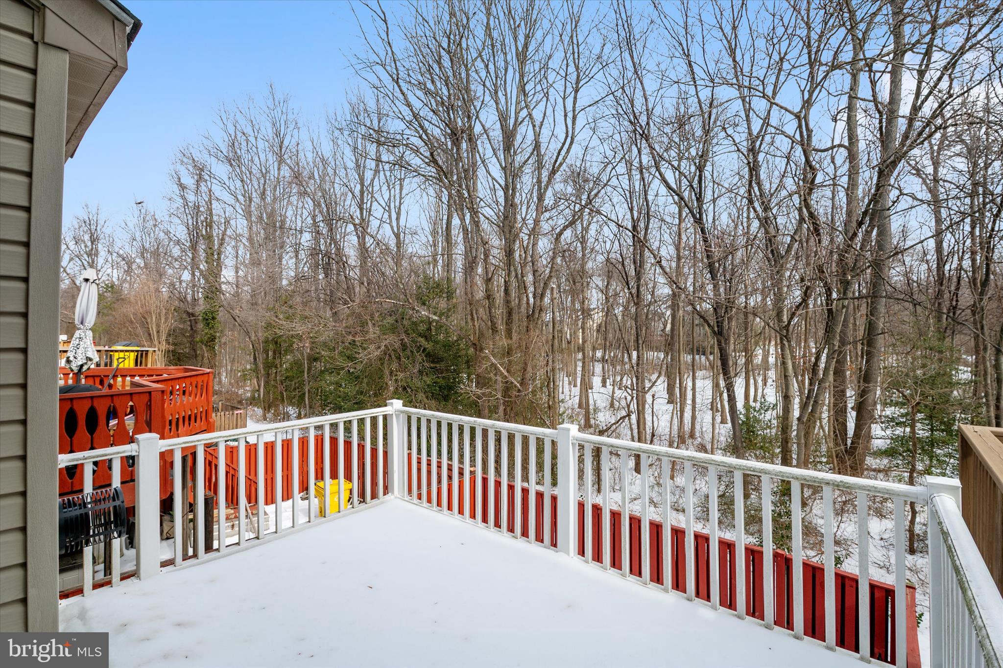 SEVEN OAKS - Residential