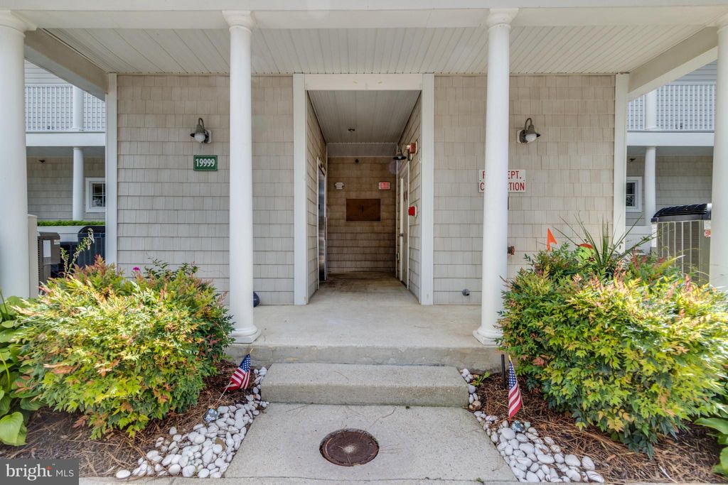 Photo of 19999 Sandy Bottom Circle #6301, REHOBOTH BEACH, DE 19971 (MLS # DESU2096236)