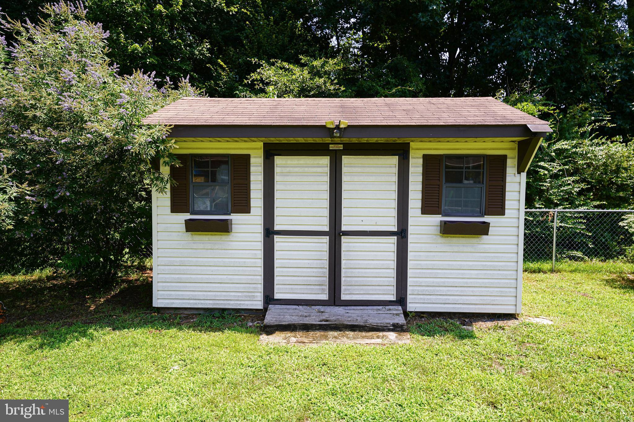 EDEN ESTATES - Residential