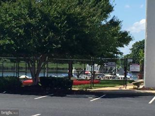 QUEENS LANDING - Residential Lease