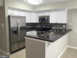 QUEENS LANDING - Residential Lease