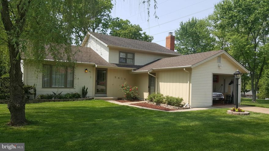 HUGE PRICE reduction!! Financing fell through!!Meticulously Maintain! landscaped! f/ fenced lot! 4 bed 2.5 bath home has plenty of new upgrades!New granite,and h/woods in kitchen,Bath vanities, paint.Family room with fireplace and bar! Gorgeous sun room with ceramic tile, sky lights/ windows open to large patio!Plenty of space for out door enjoyment with large deck off kitchen! appox 2300 sq feet!