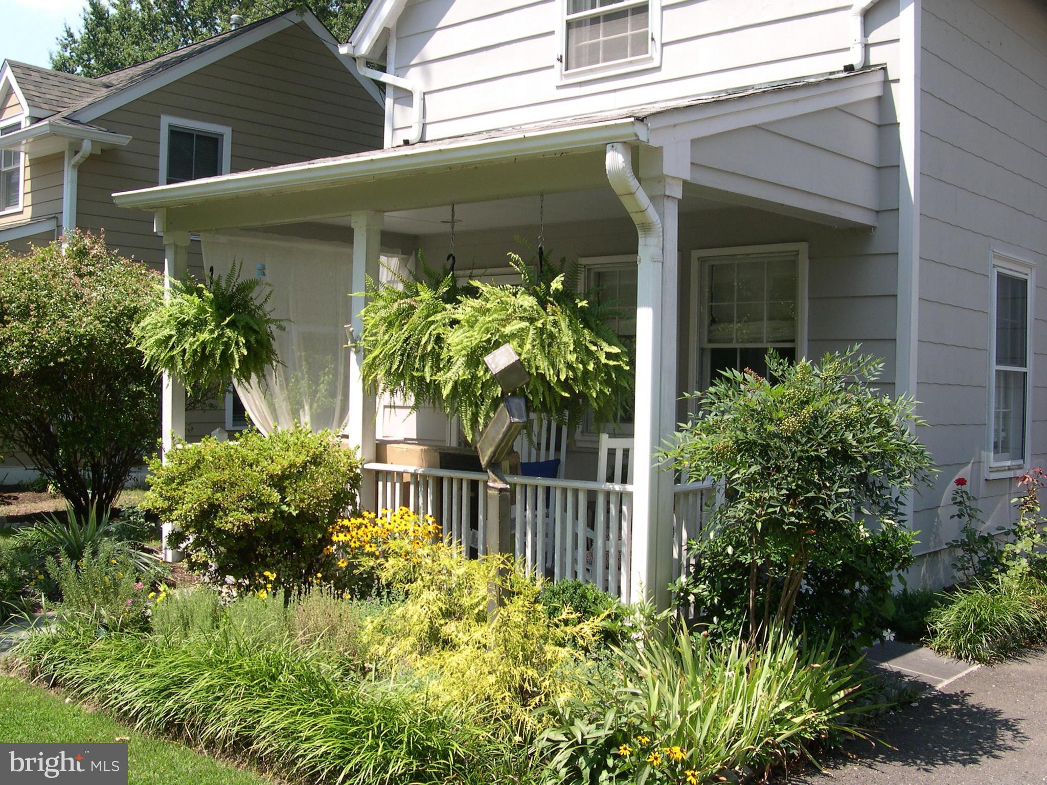 ROSEMONT - Residential Lease