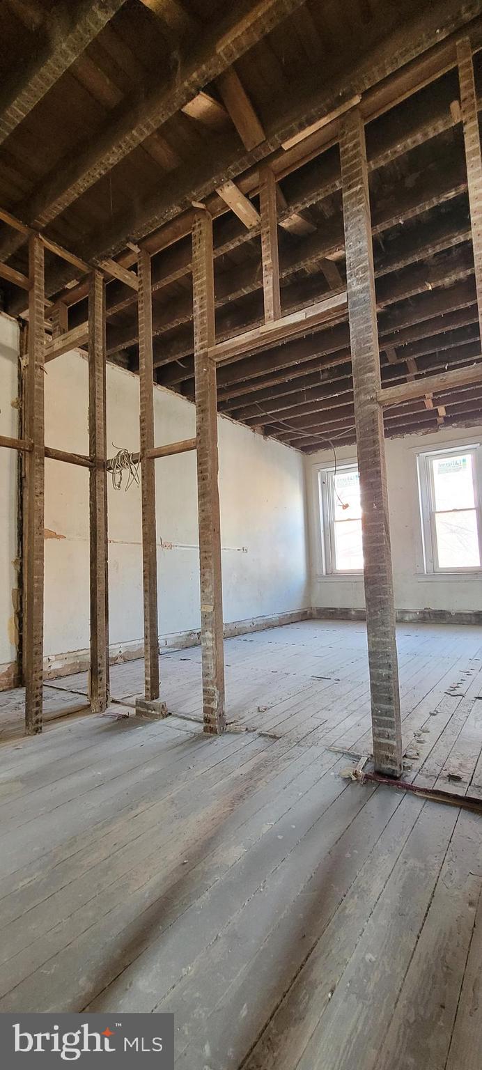 DRUID HEIGHTS - Residential