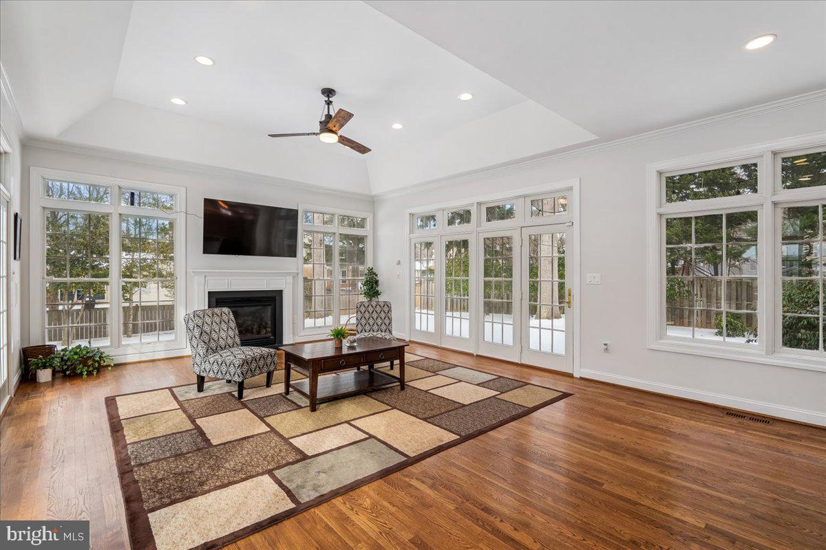 FLOWER VALLEY - Residential