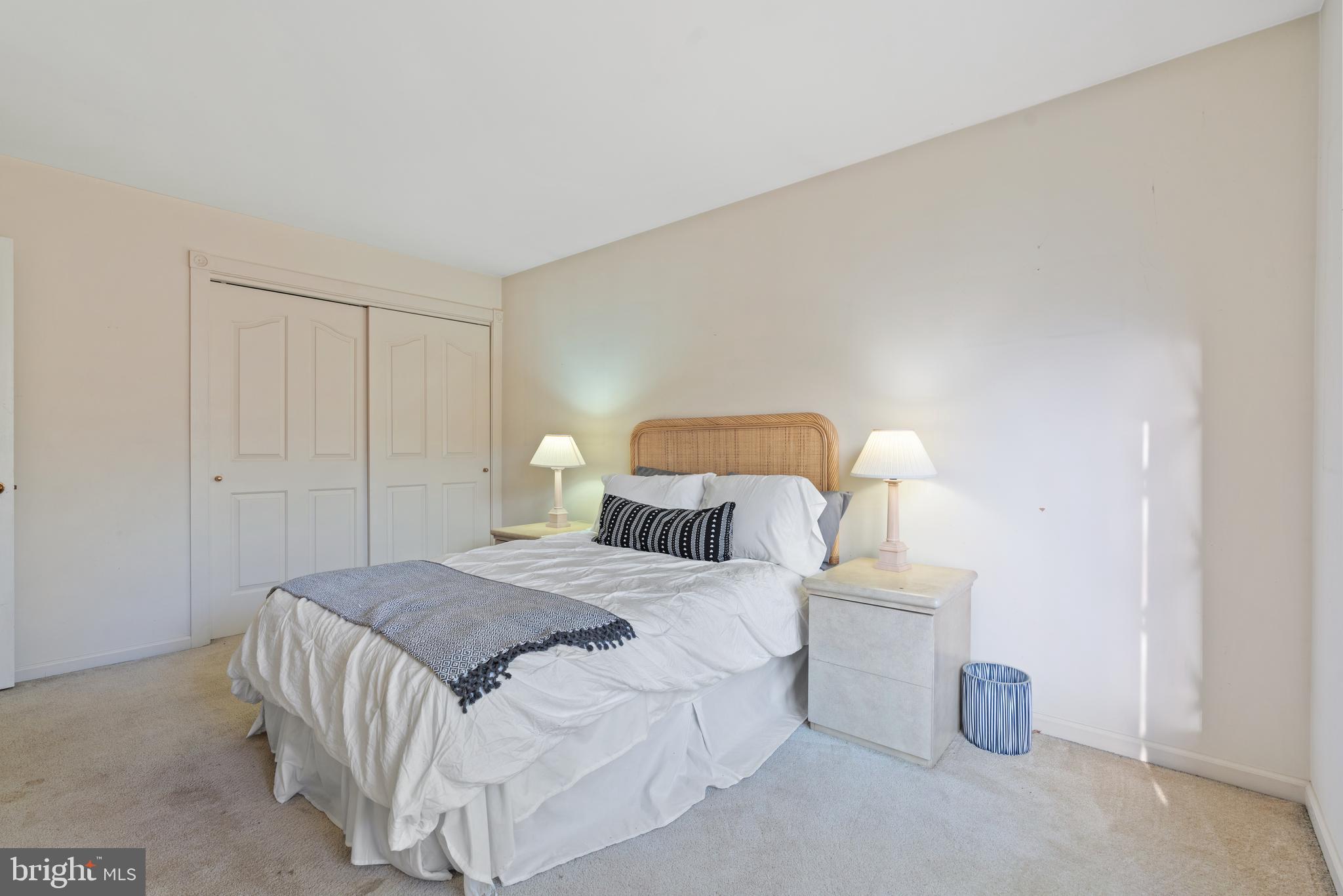 NON AVAILABLE - Residential