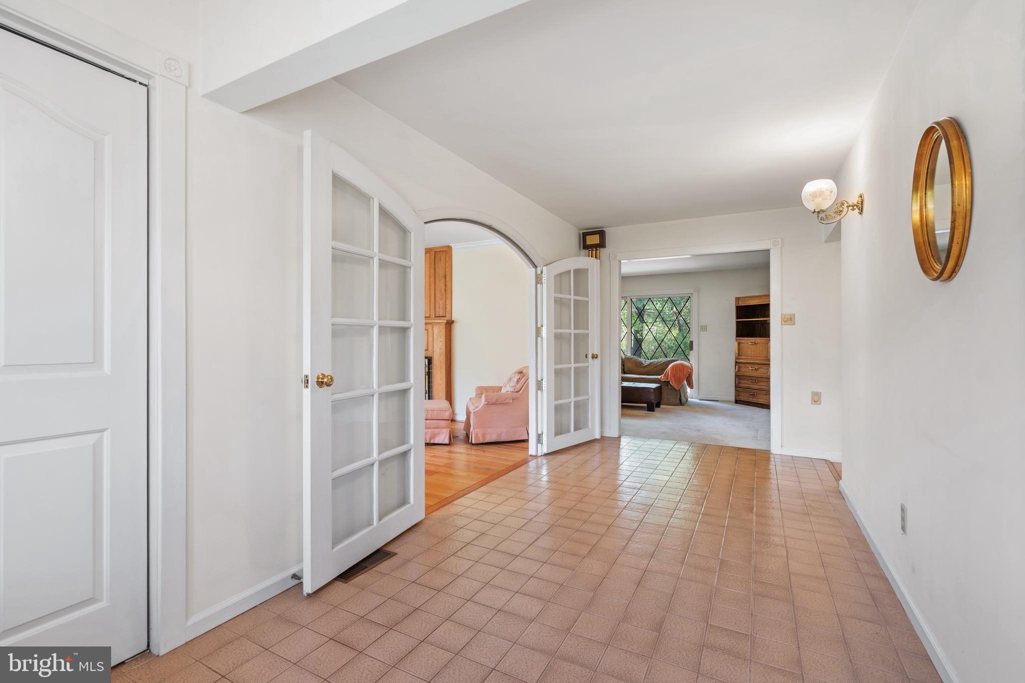 NON AVAILABLE - Residential