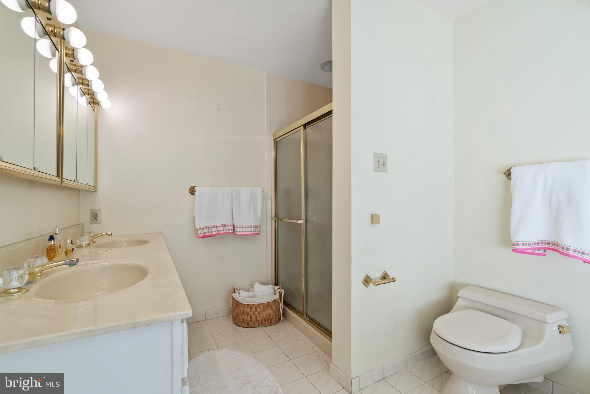 NON AVAILABLE - Residential