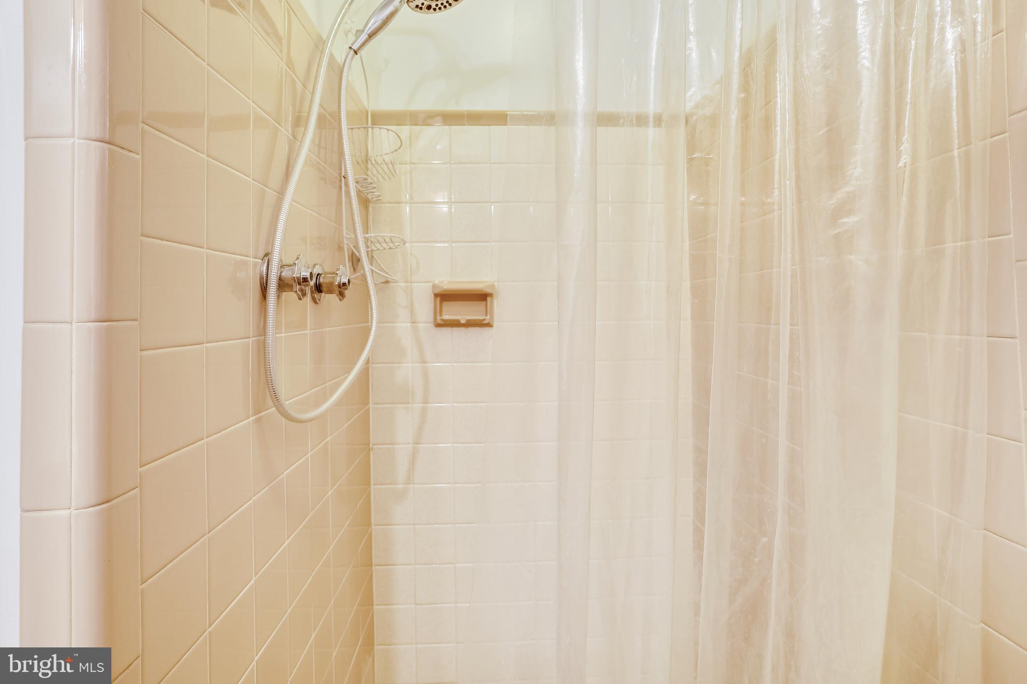 BRADDOCK HEIGHTS - Residential