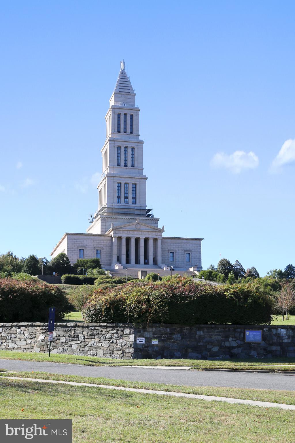 BRADDOCK HEIGHTS - Residential