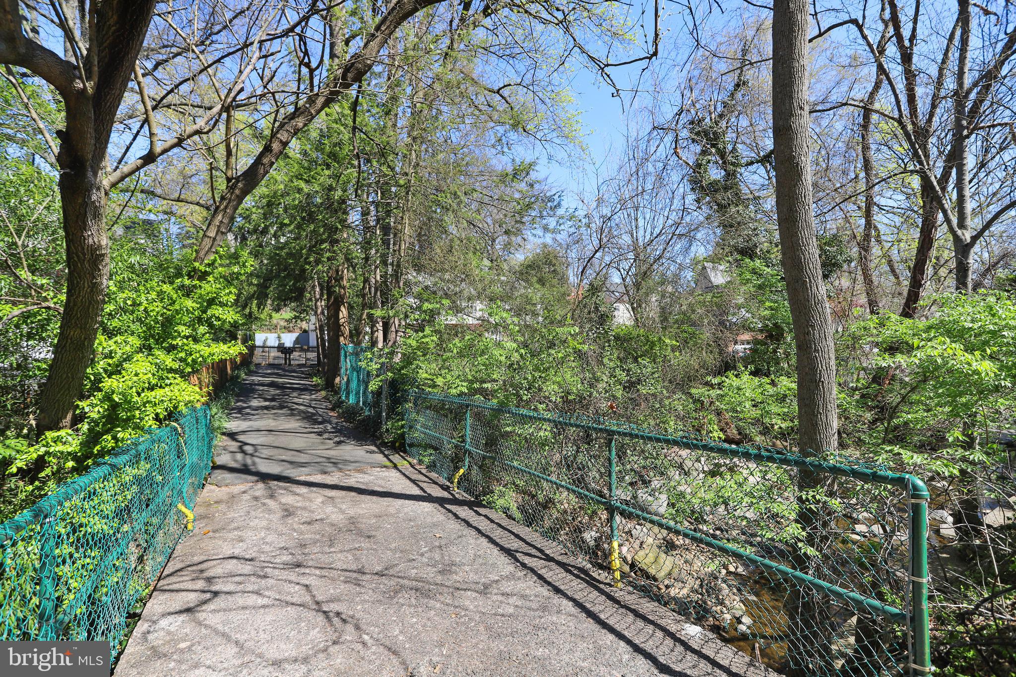 BRADDOCK HEIGHTS - Residential