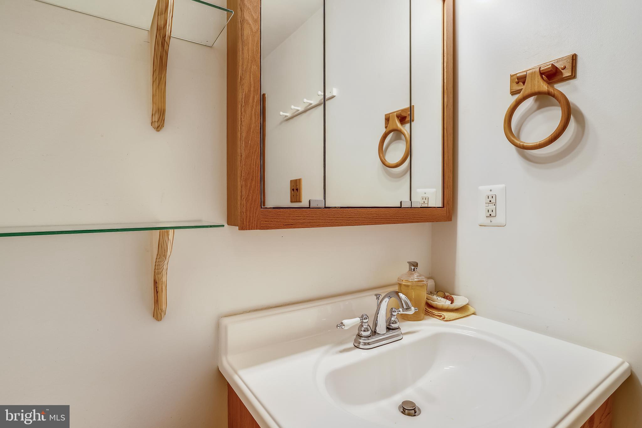 BRADDOCK HEIGHTS - Residential