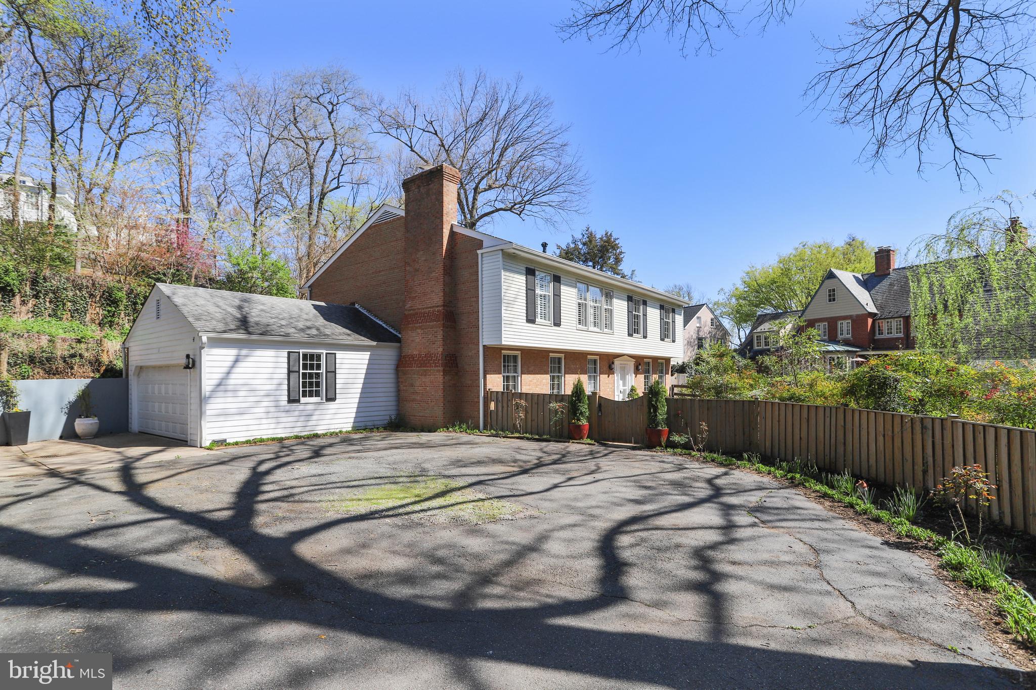 BRADDOCK HEIGHTS - Residential