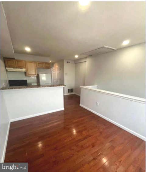 Condo For Rent - 826 Washington Avenue<br/> PHILADELPHIA, PA 19147