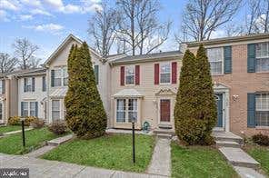 Townhouse For Sale - 1702 Barnwood Court<br/> Anne Arundel County, SEVERN, MD 21144
