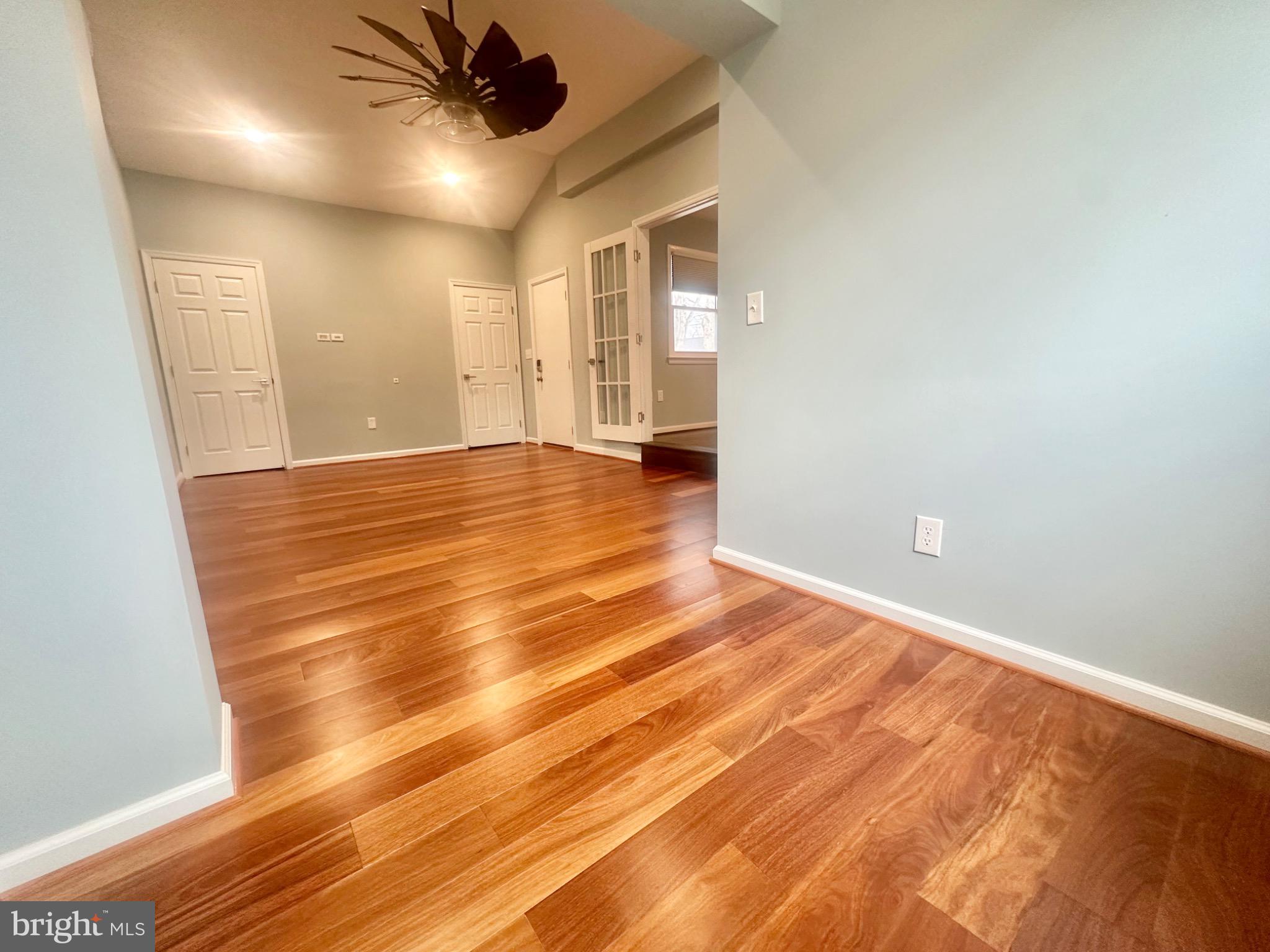 WOODLAWN TERRACE - Residential