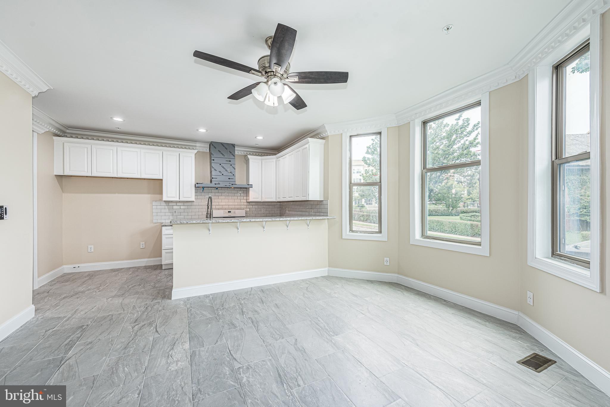 WINDSOR HILLS - Residential