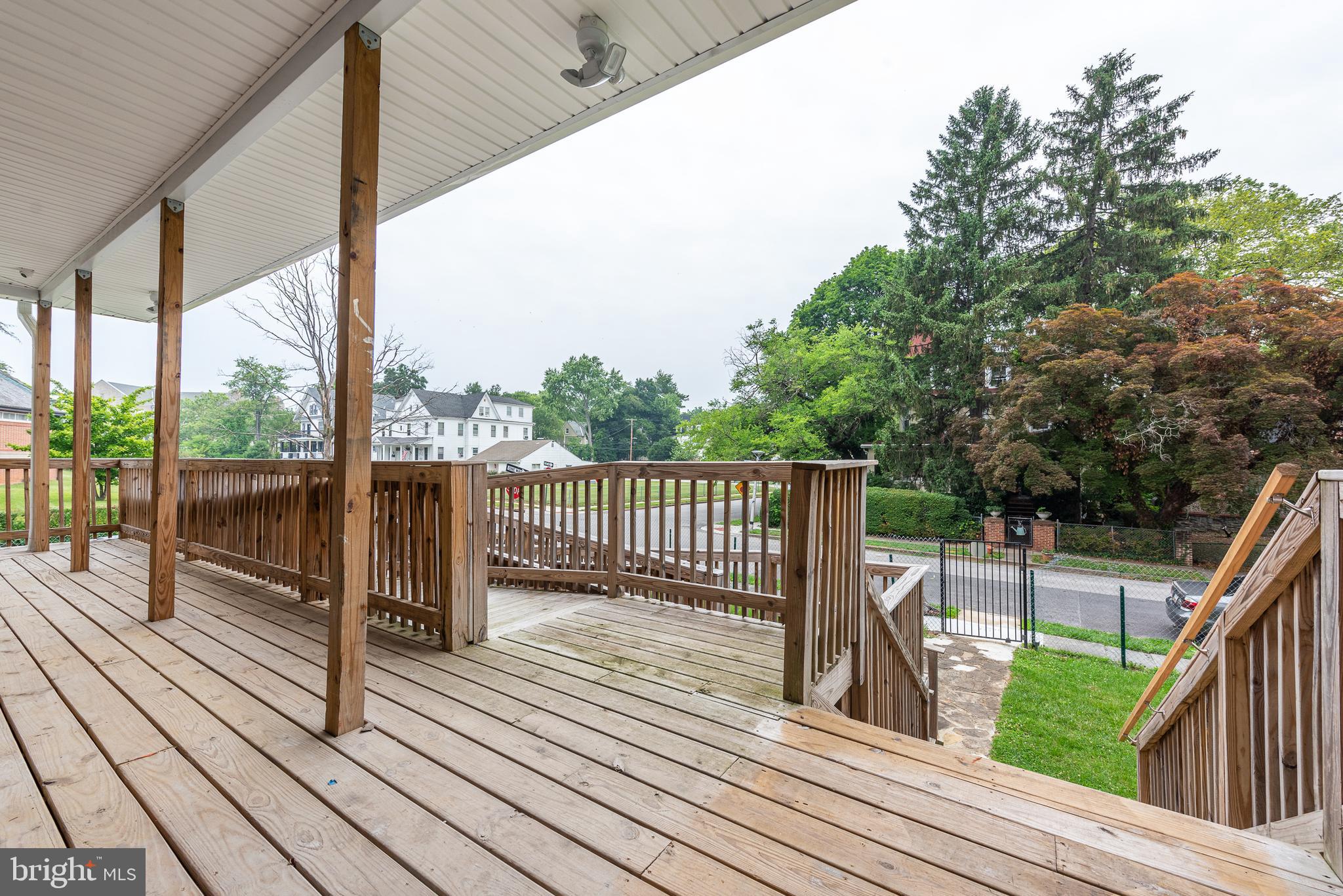 WINDSOR HILLS - Residential